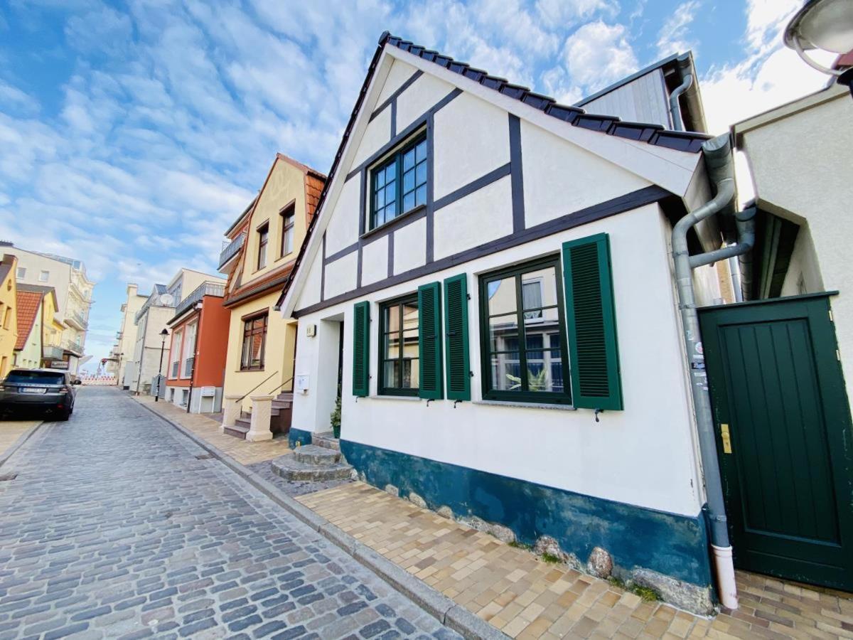 Ferienhaus Maria Rostock Exterior photo
